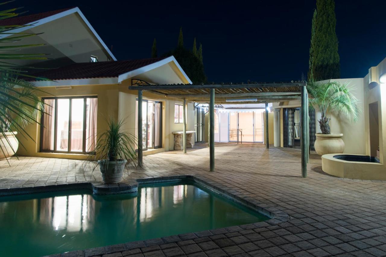 Toscana Estate Bloemfontein Eksteriør billede